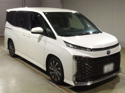 2023 Toyota Voxy