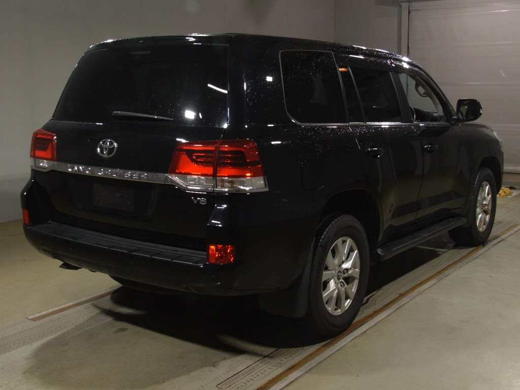 2019 Toyota Land Cruiser URJ202W[1]