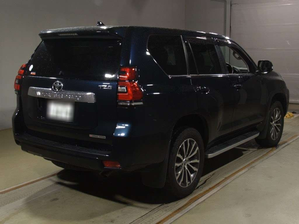 2021 Toyota Land Cruiser Prado GDJ151W[1]