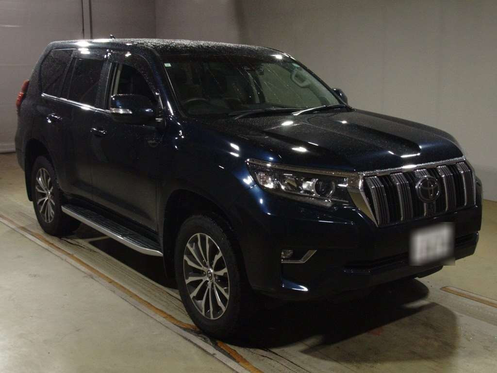 2021 Toyota Land Cruiser Prado GDJ151W[2]