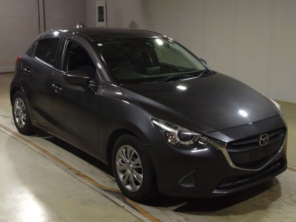 2014 Mazda Demio DJ3FS[2]