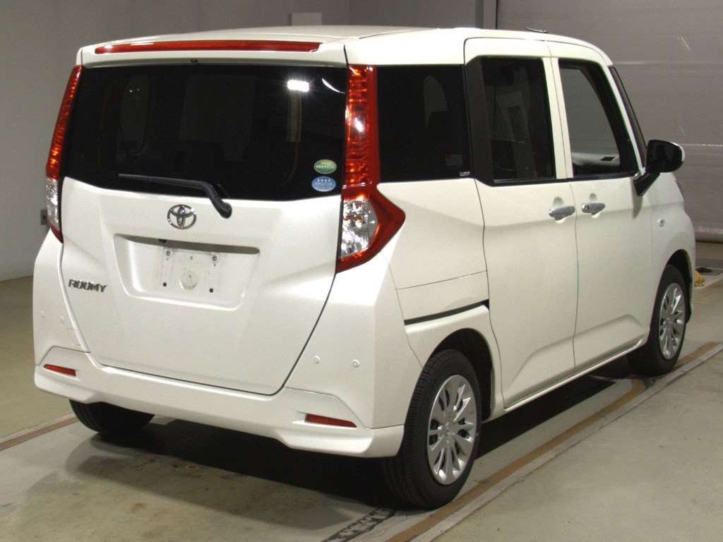 2019 Toyota Roomy M900A[1]