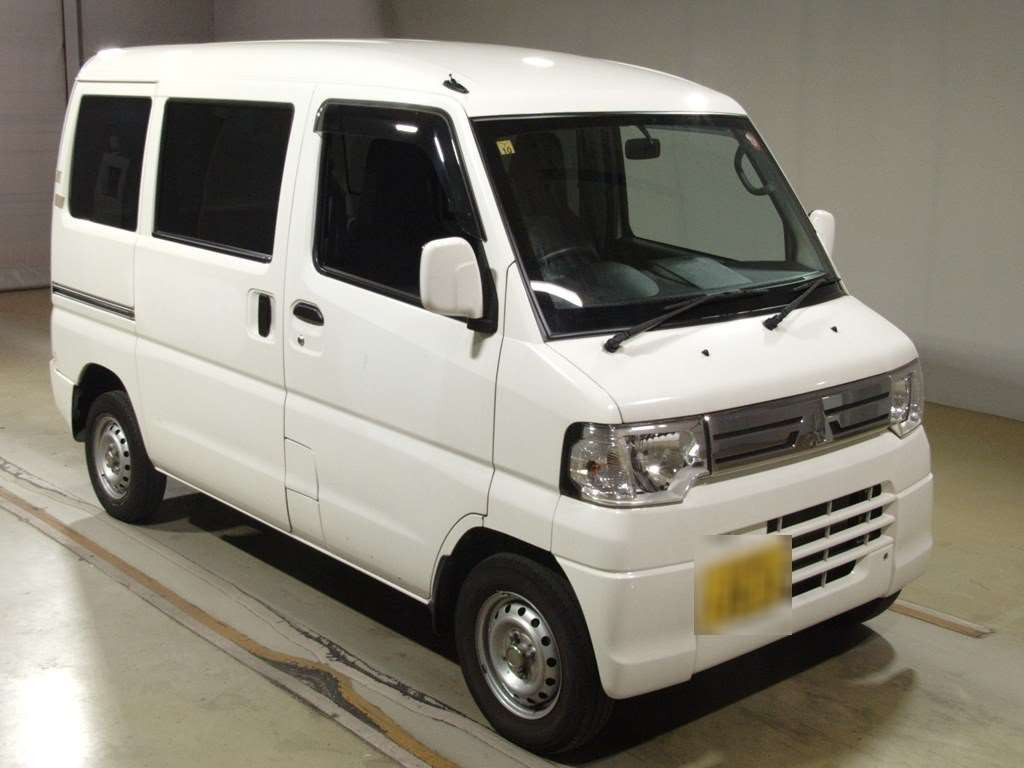 2013 Mitsubishi Minicab Van U61V[2]