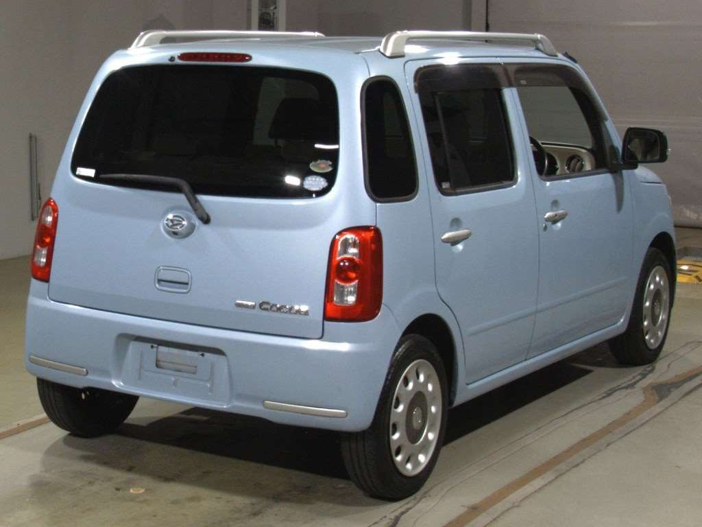 2009 Daihatsu Mira Cocoa L675S[1]