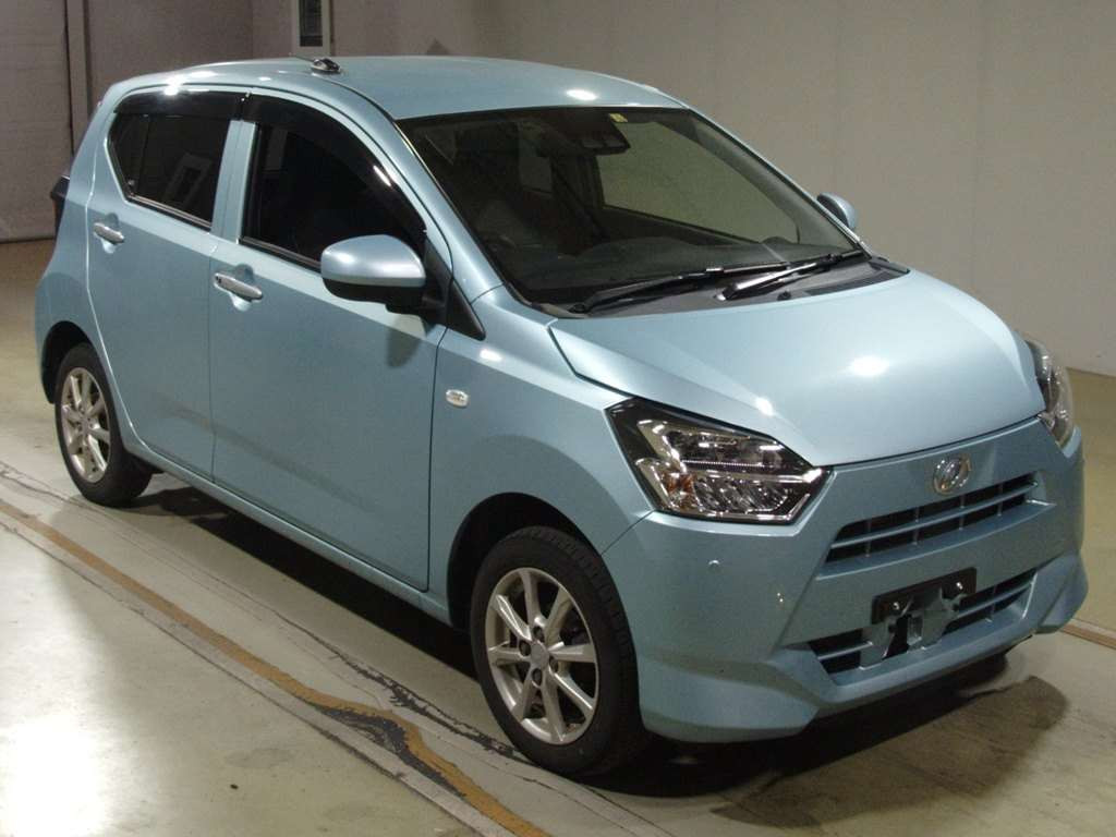 2021 Daihatsu Mira es LA360S[2]