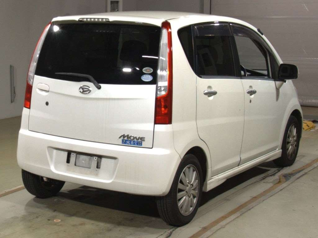 2009 Daihatsu Move L175S[1]