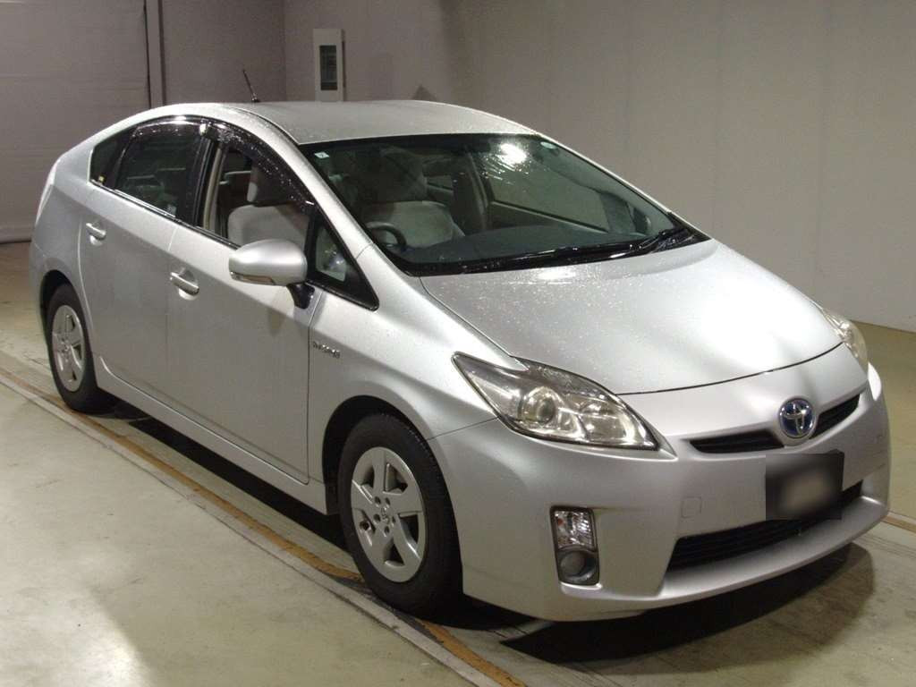 2009 Toyota Prius ZVW30[2]