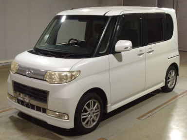 2010 Daihatsu Tanto Custom