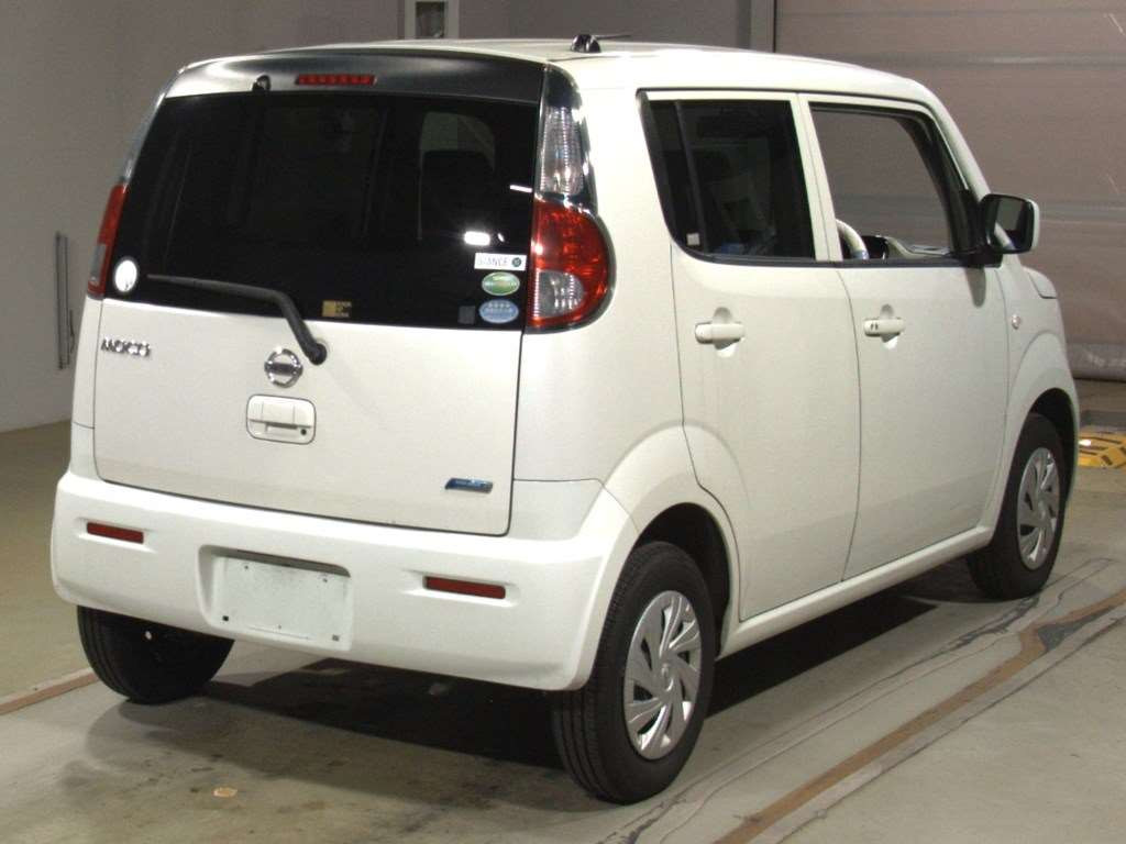 2014 Nissan Moco MG33S[1]