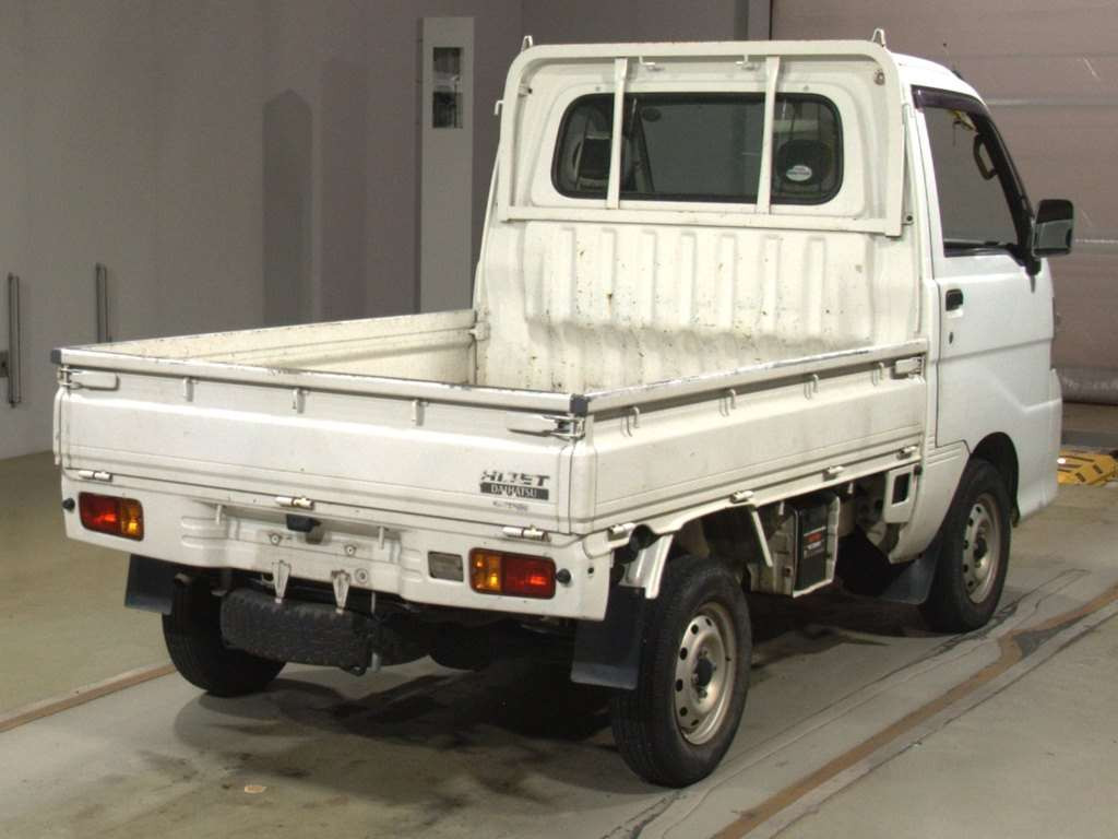 2011 Daihatsu Hijet Truck S201P[1]