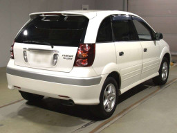 2000 Toyota Nadia