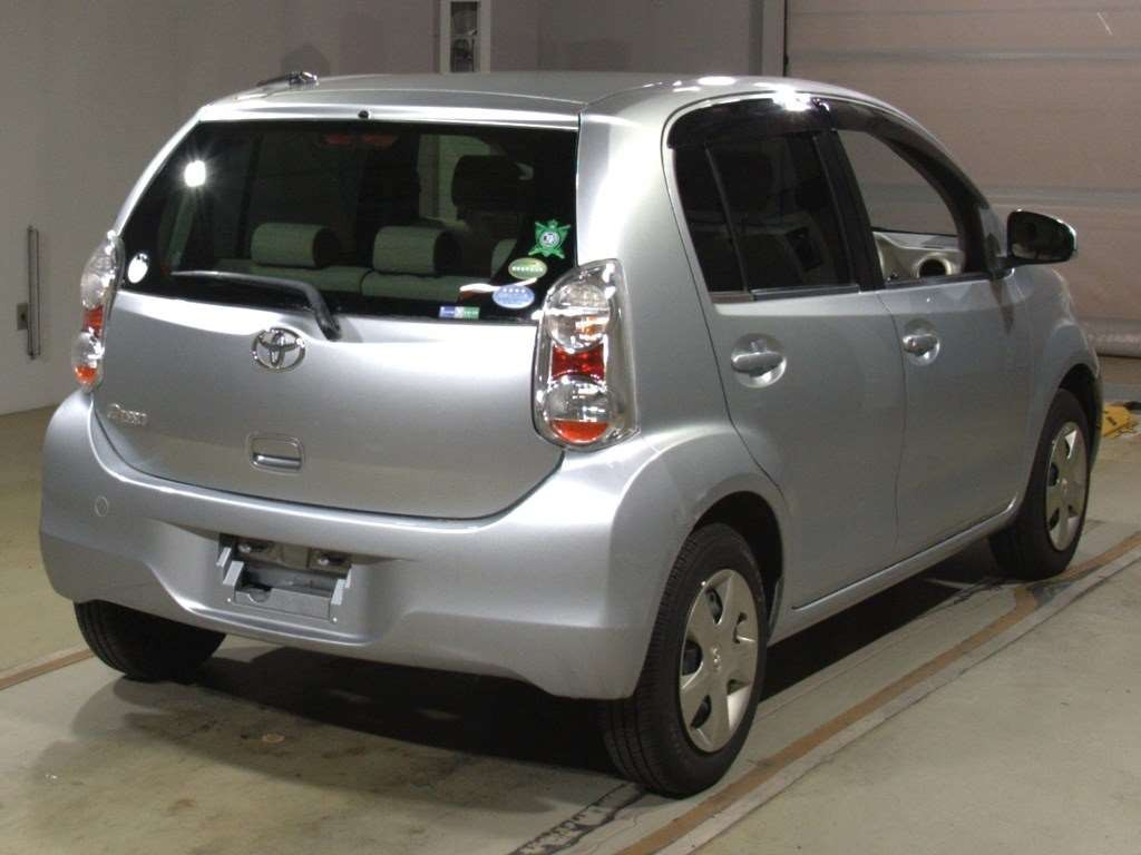 2013 Toyota Passo KGC30[1]