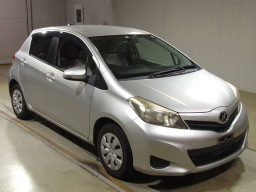 2011 Toyota Vitz