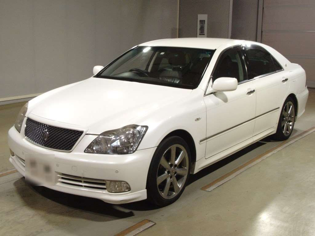 2004 Toyota Crown GRS182[0]