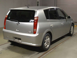 2002 Toyota OPA