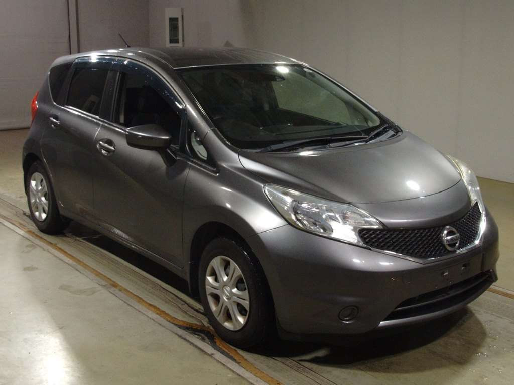 2015 Nissan Note E12[2]