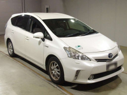 2014 Toyota Prius alpha