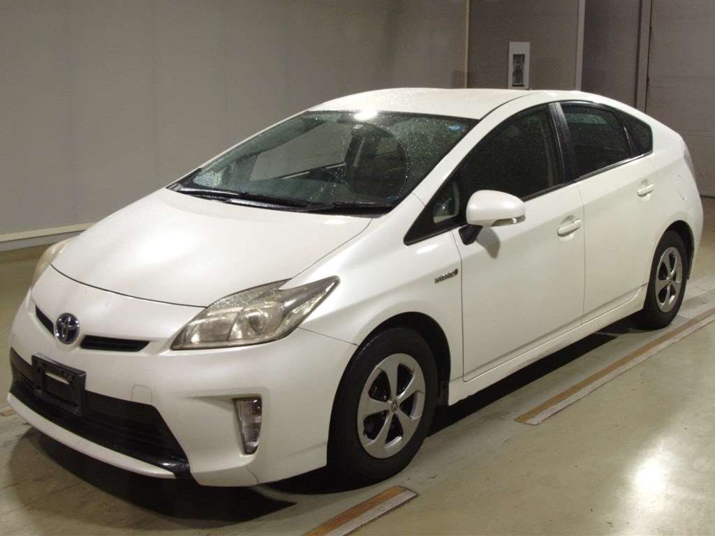 2013 Toyota Prius ZVW30[0]