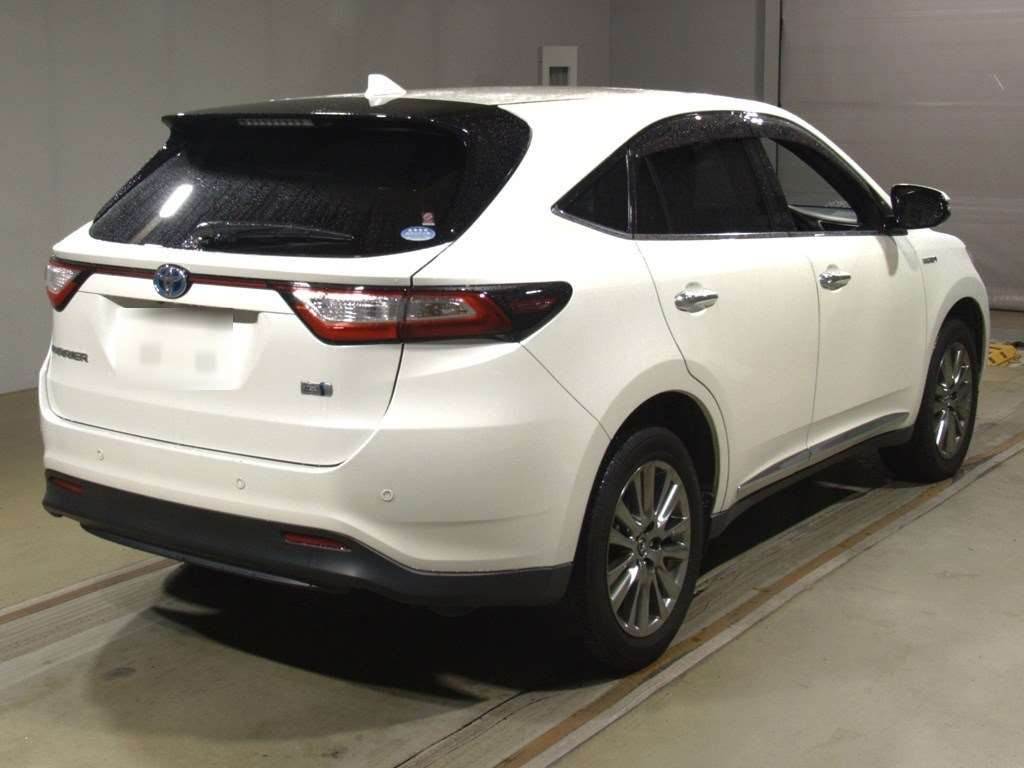 2018 Toyota Harrier Hybrid AVU65W[1]