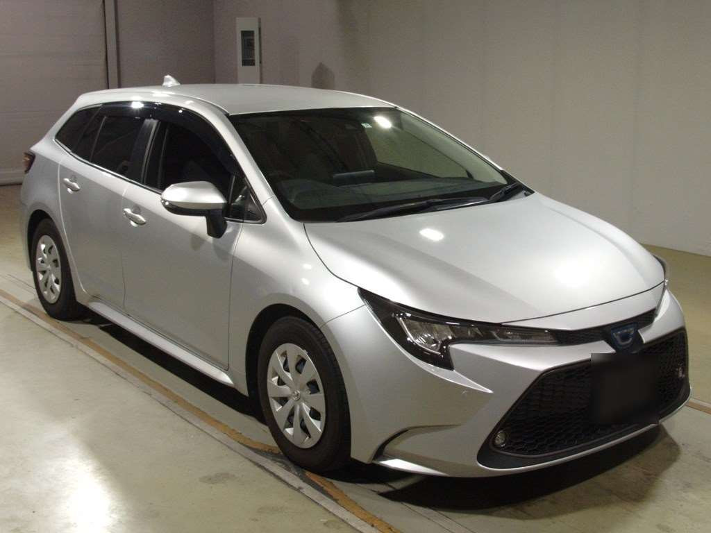 2021 Toyota Corolla Touring Wagon ZWE214W[2]