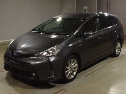 2015 Toyota Prius alpha