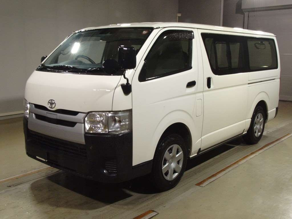 2019 Toyota Hiace Van GDH206V[0]