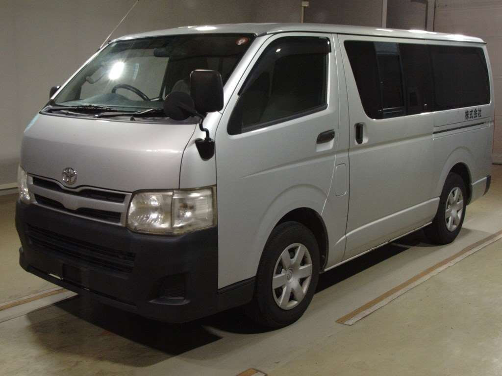 2011 Toyota Regiusace Van KDH201V[0]