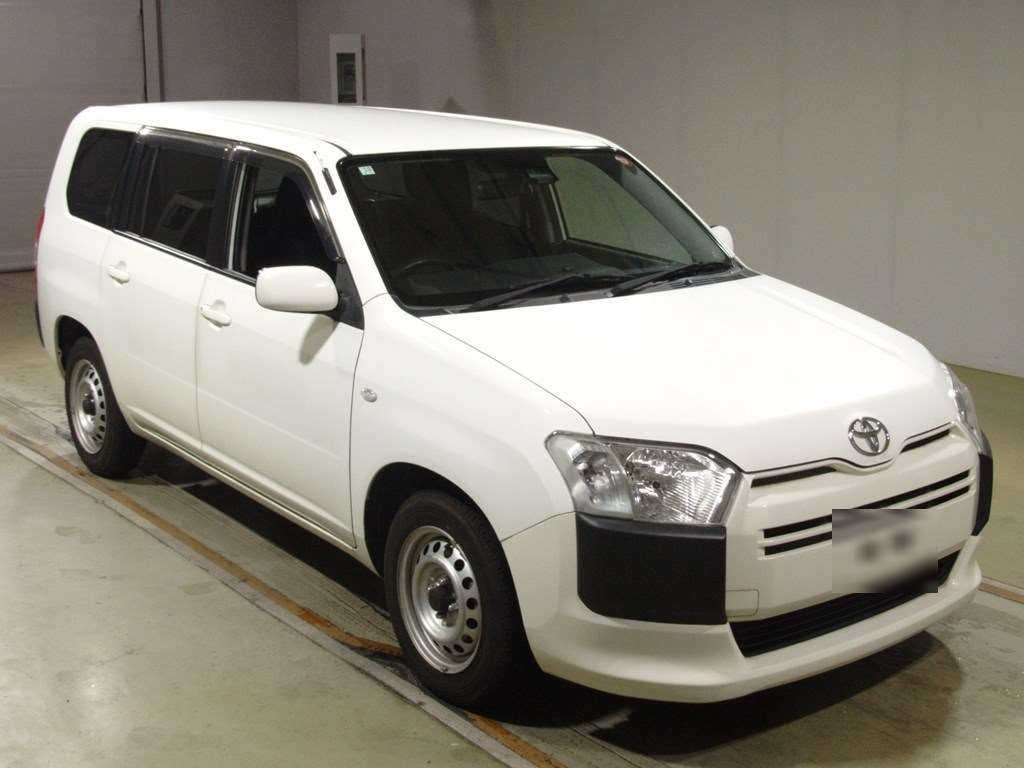 2017 Toyota Probox NCP160V[2]