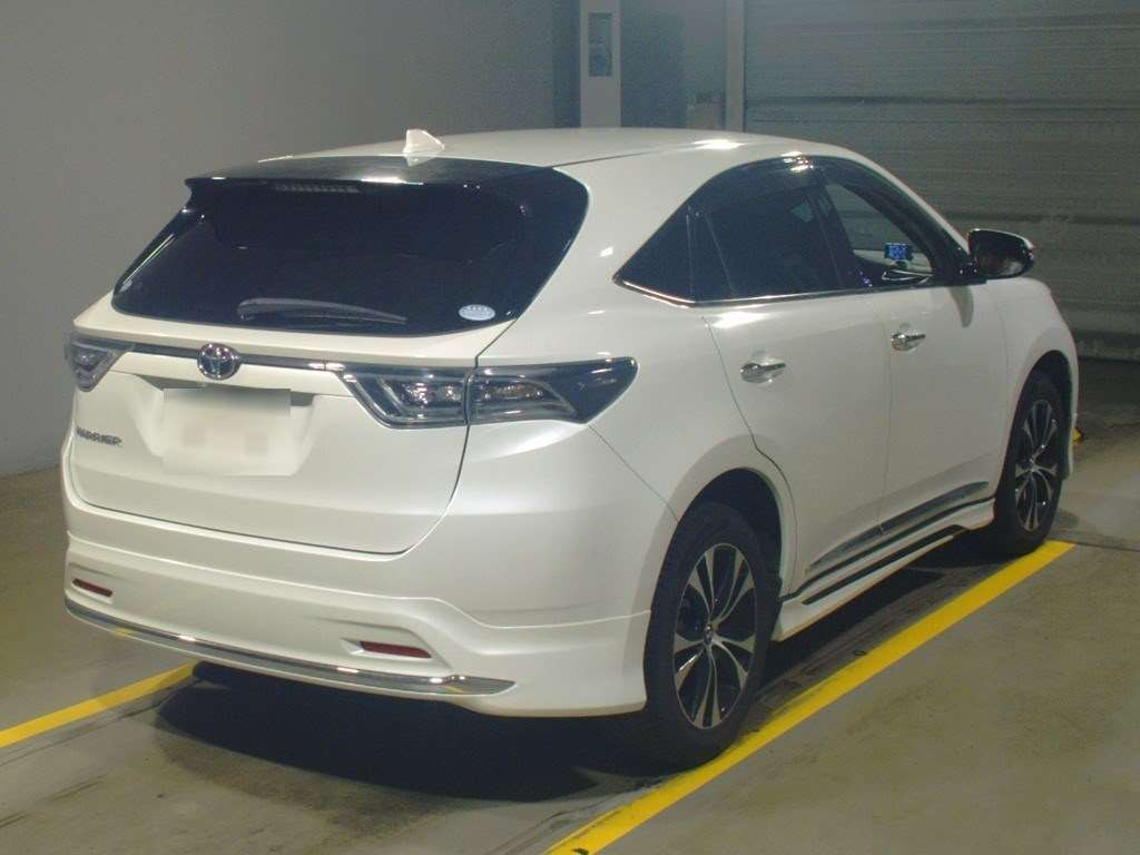 2015 Toyota Harrier ZSU60W[1]