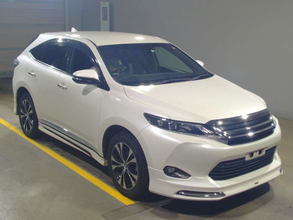 2015 Toyota Harrier ZSU60W[2]