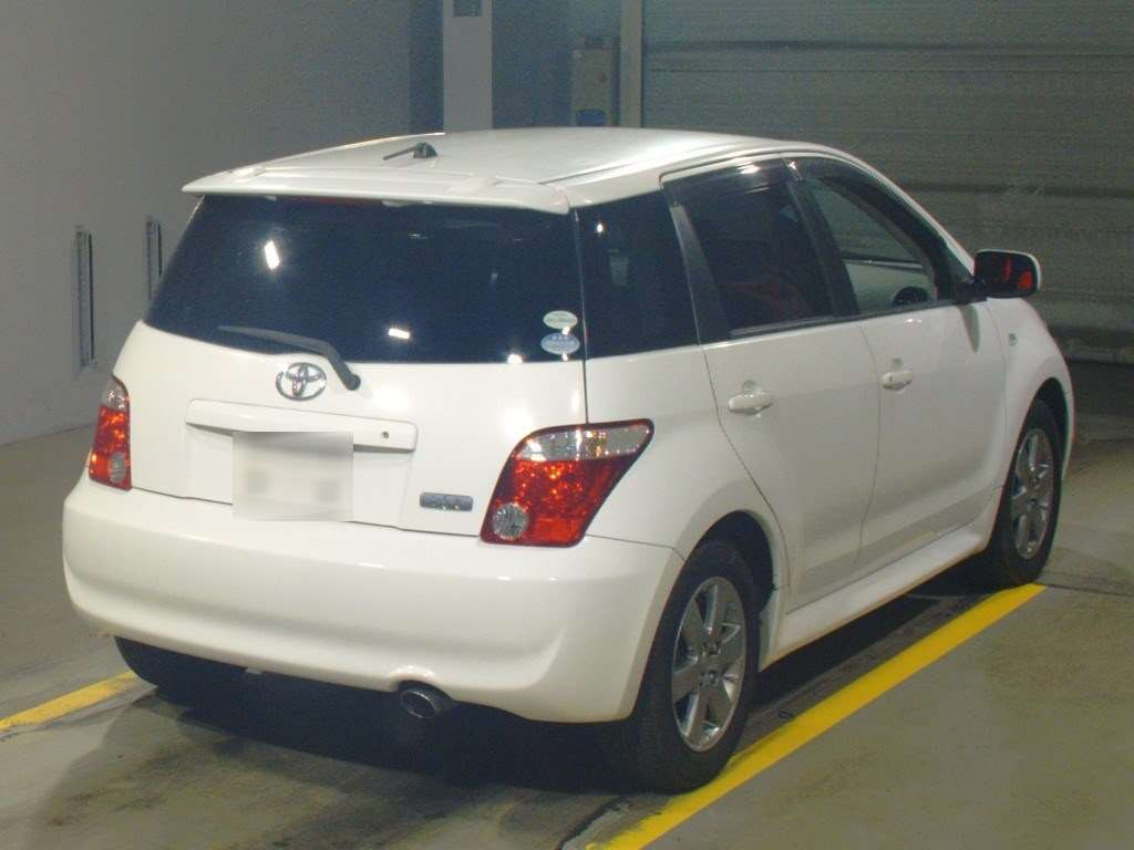 2006 Toyota IST NCP61[1]