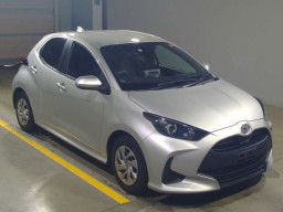 2021 Toyota YARIS