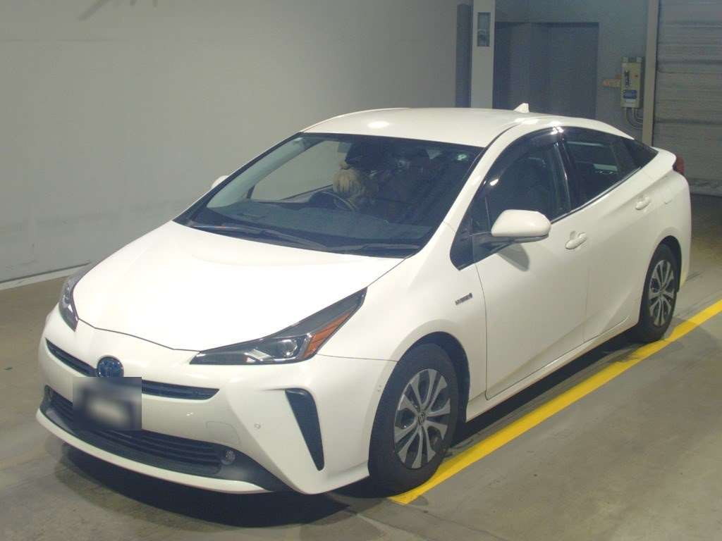 2019 Toyota Prius ZVW51[0]