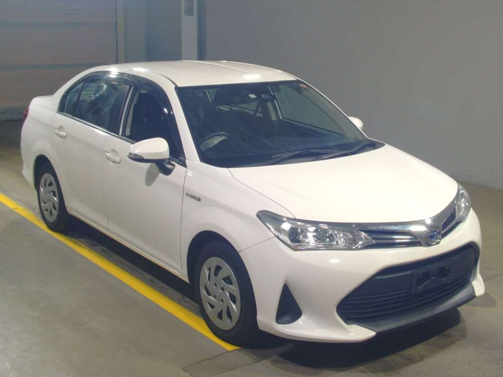 2019 Toyota Corolla Axio NKE165[2]