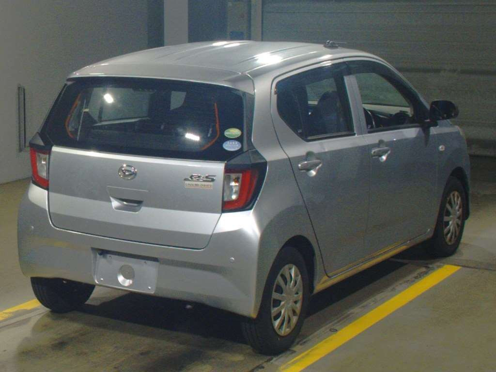 2019 Daihatsu Mira es LA350S[1]