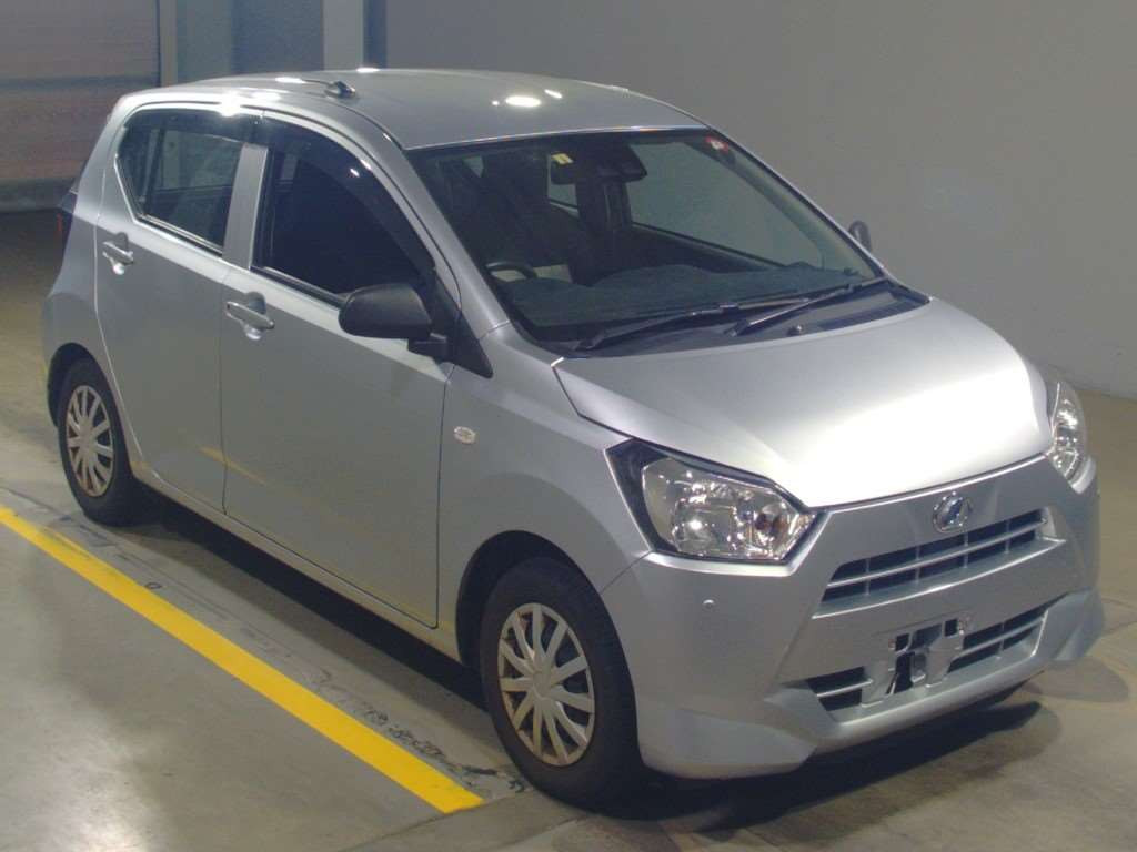 2019 Daihatsu Mira es LA350S[2]