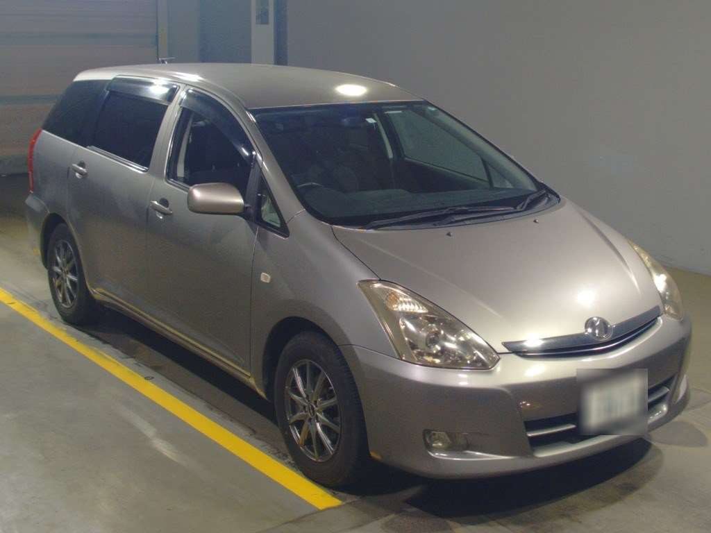 2009 Toyota Wish ZNE10G[2]