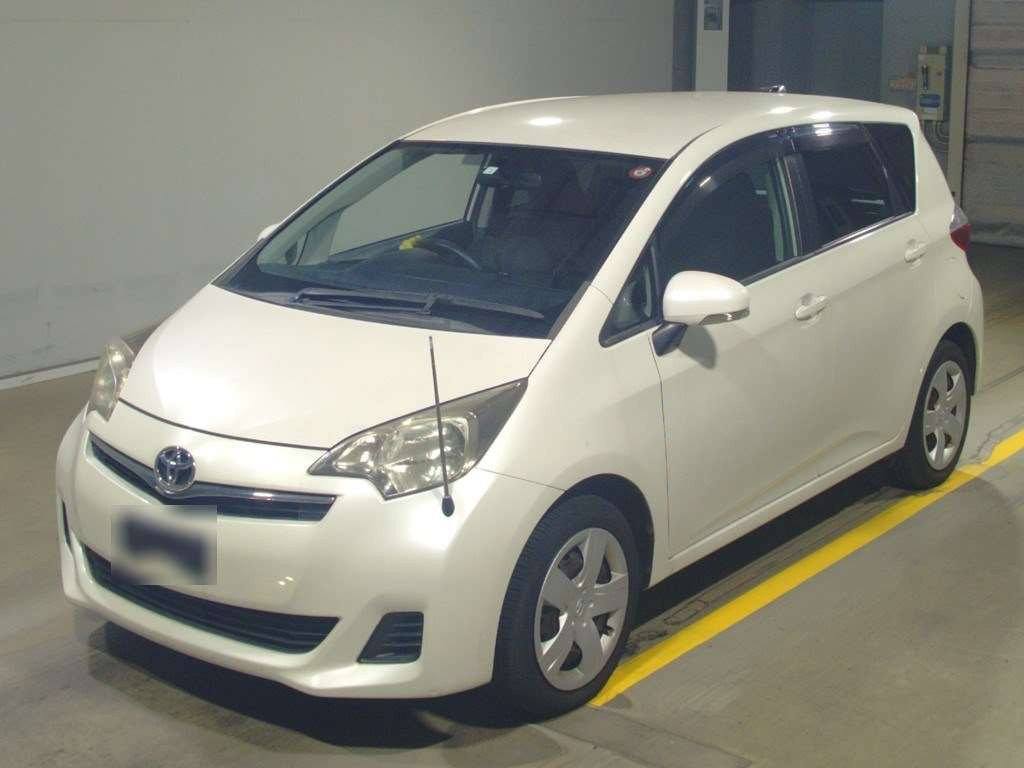 2011 Toyota Ractis NSP120[0]