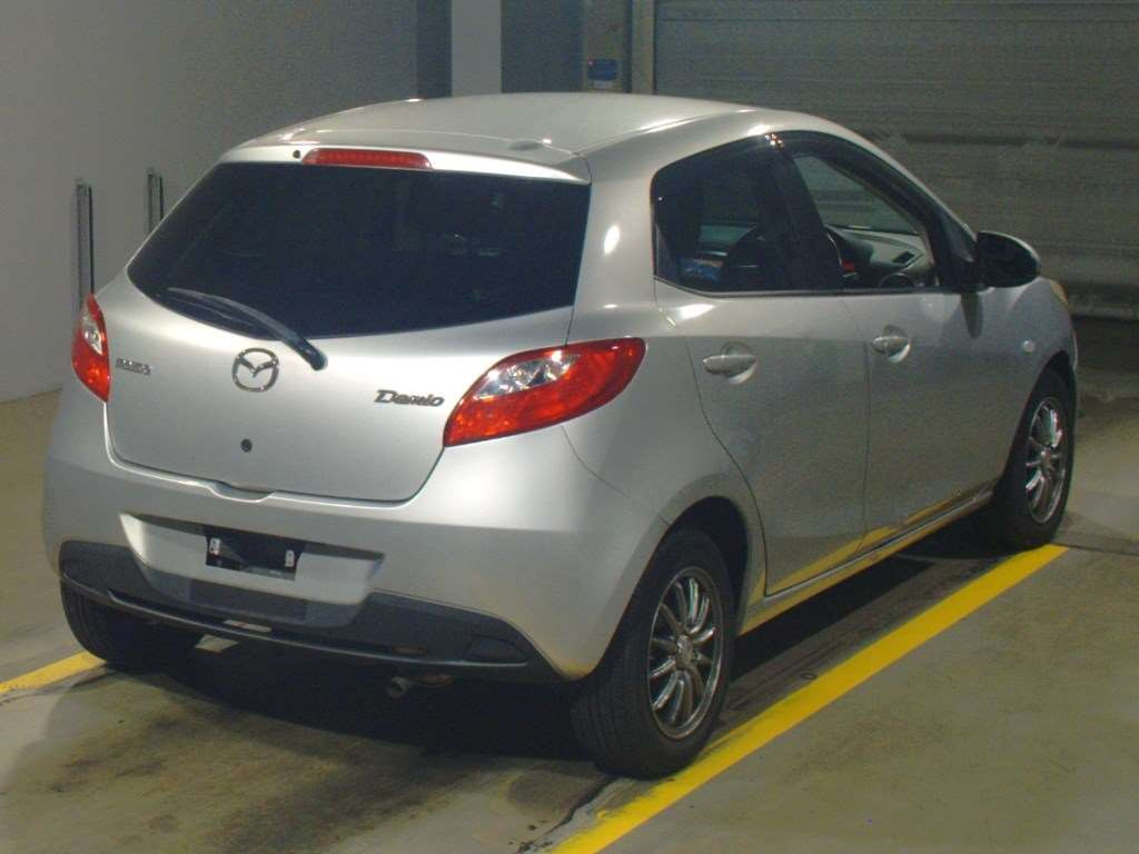 2010 Mazda Demio DE3FS[1]