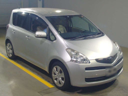 2009 Toyota Ractis