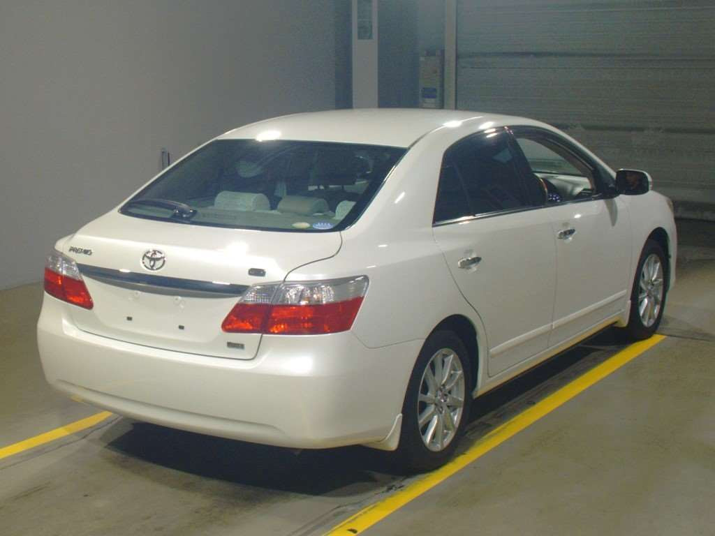 2009 Toyota Premio ZRT261[1]