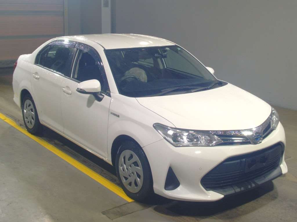 2019 Toyota Corolla Axio NKE165[2]