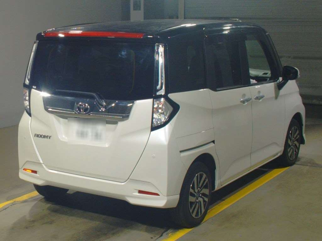 2021 Toyota Roomy M900A[1]