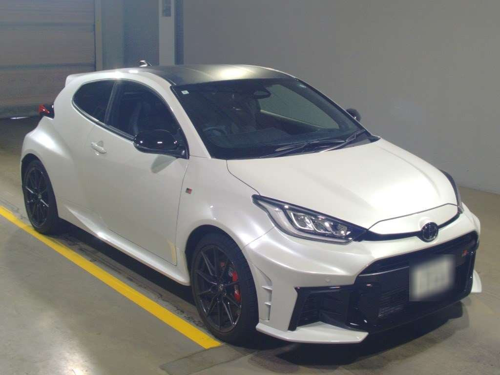 2024 Toyota GR YARIS GXPA16[2]