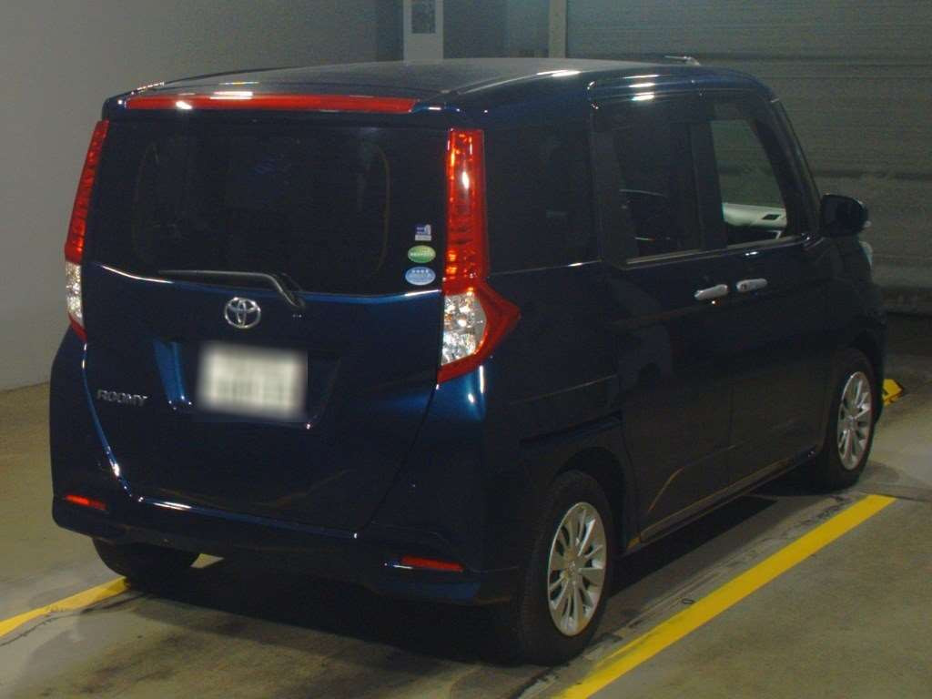 2017 Toyota Roomy M900A[1]