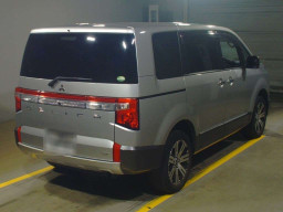 2019 Mitsubishi Delica D5