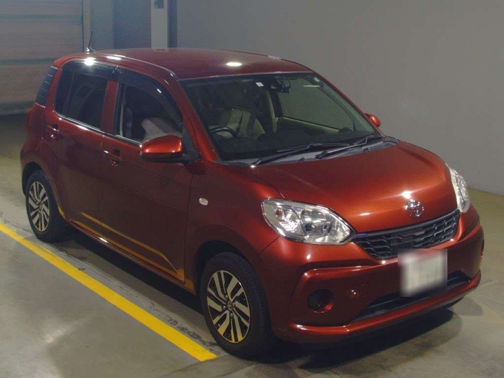 2017 Toyota Passo M700A[2]