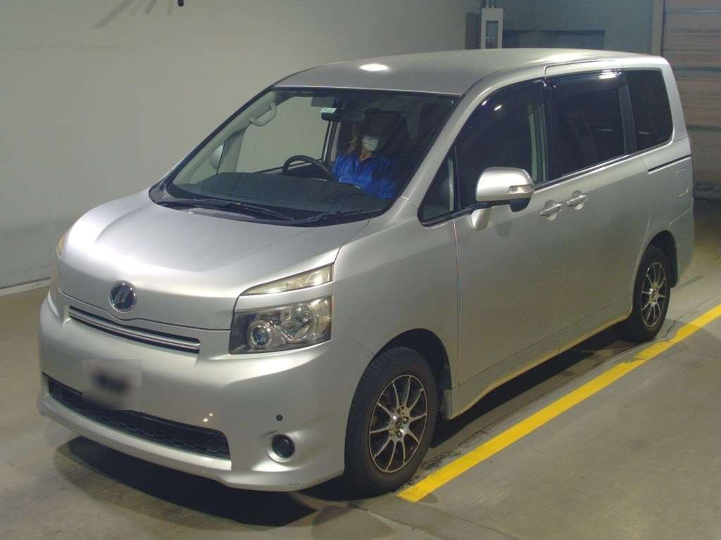 2009 Toyota Voxy ZRR70G[0]