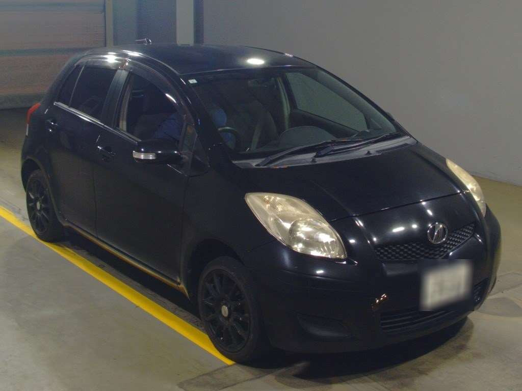 2010 Toyota Vitz KSP90[2]