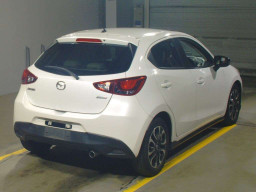 2014 Mazda Demio